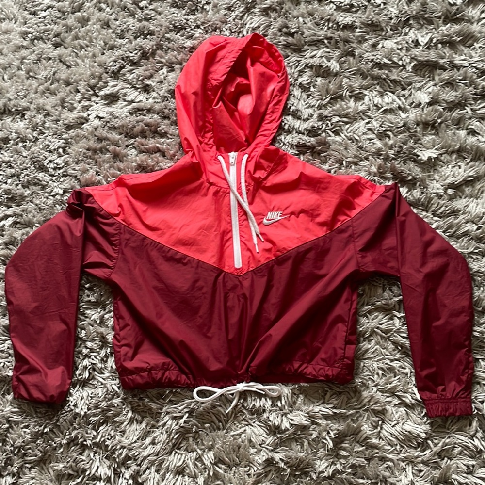 Super cute Nike windbreaker! Og price, $65, selling for $30